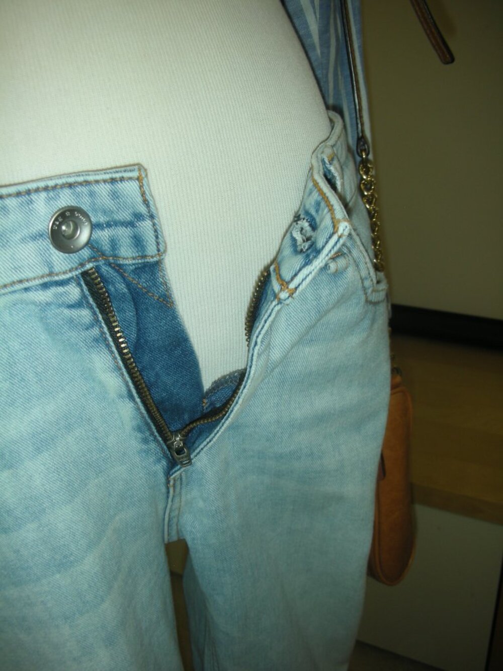 Rag & Bone Dre Jeans Jade Wash Size 27 Low Rise Slim Boyfriend Light Wash Design - Picture 6 of 9